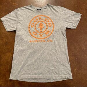 Golds Gym Women’s Tee Size Medium